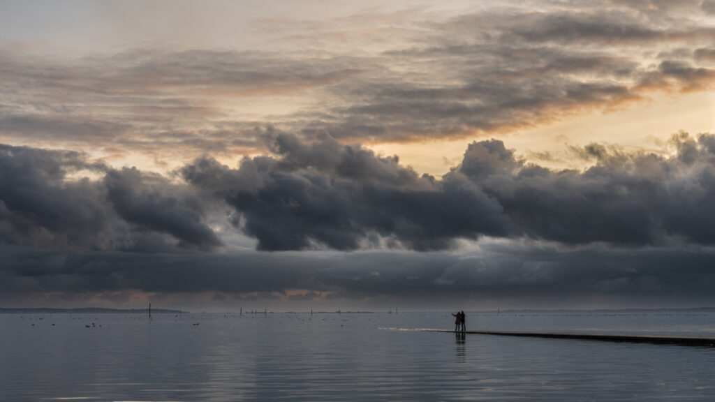 Bassin d'Arcachon : Arès sous l'orage