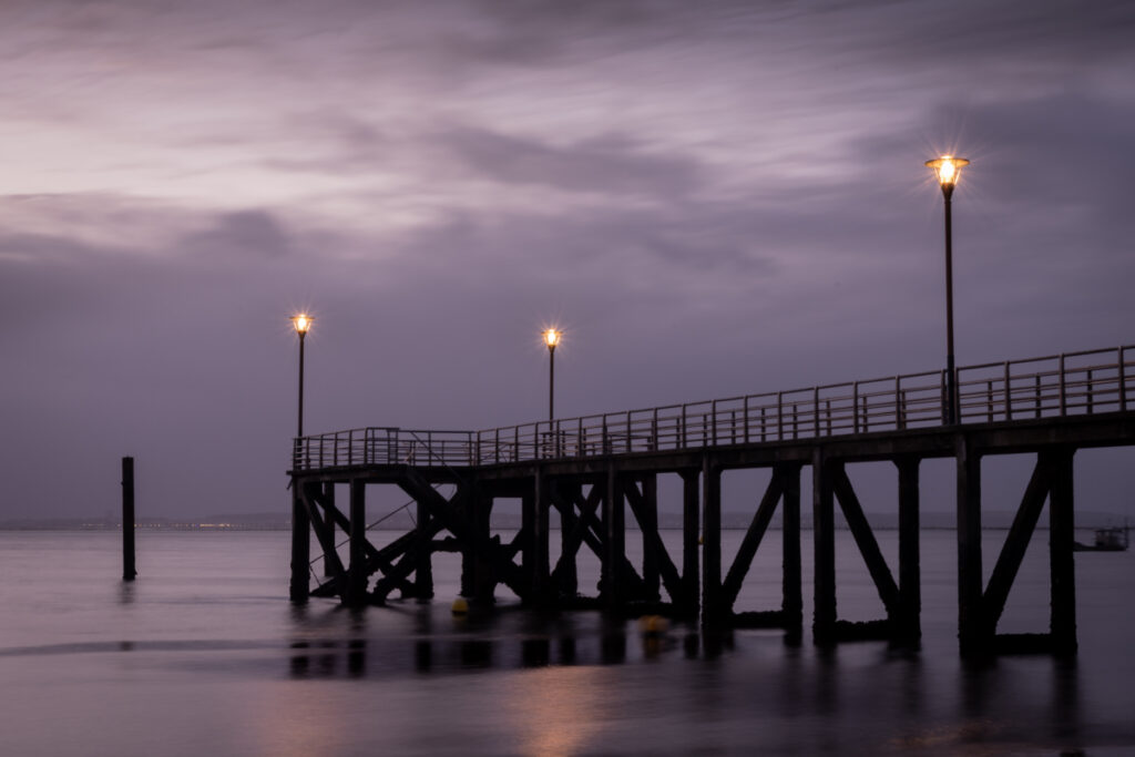 Bassin d'Arcachon, jetée de Grand-Piquey, heure bleue